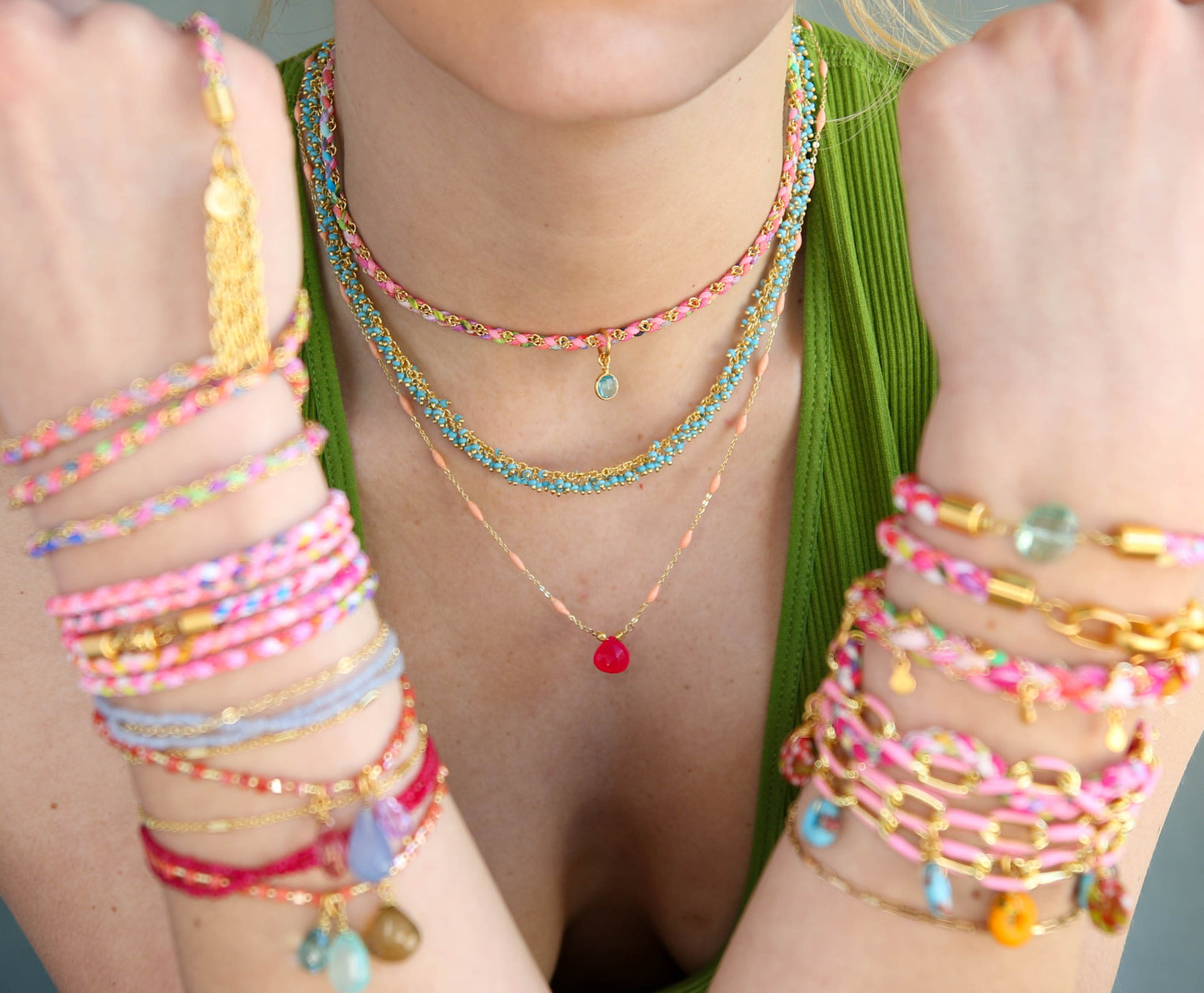 Sprinkles Short Necklace in Pearl