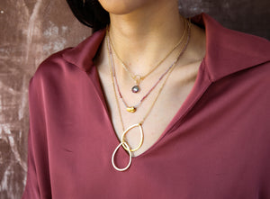 Avon Gemstone Adjustable Necklace