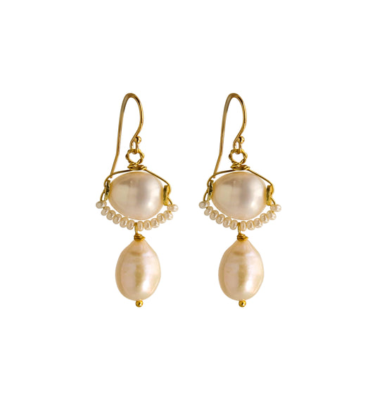Clara Earrings in Pearl