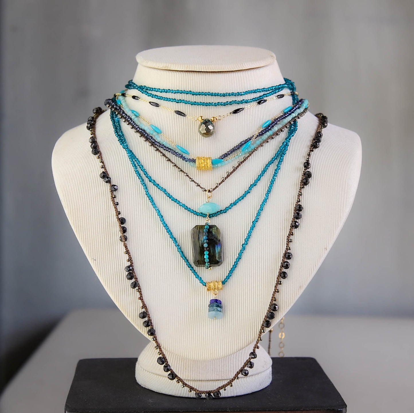 Provo Knotted Pendant in Amazonite