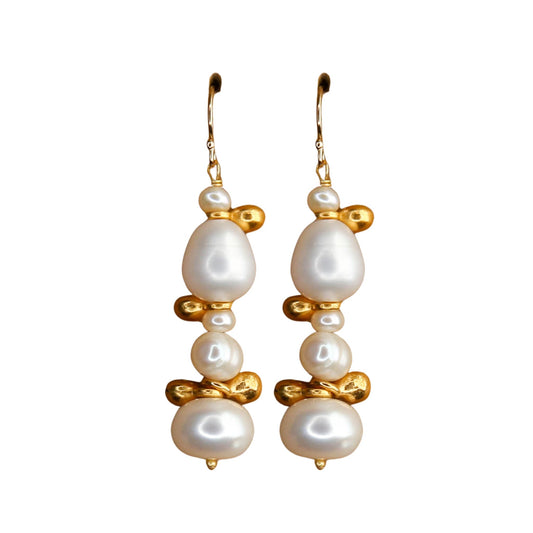 Simone Earrings in Pearl